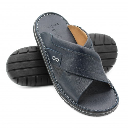 Sandalo incrociato in pelle...