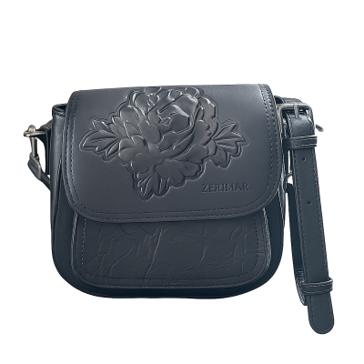 Borsa in pelle incisa...